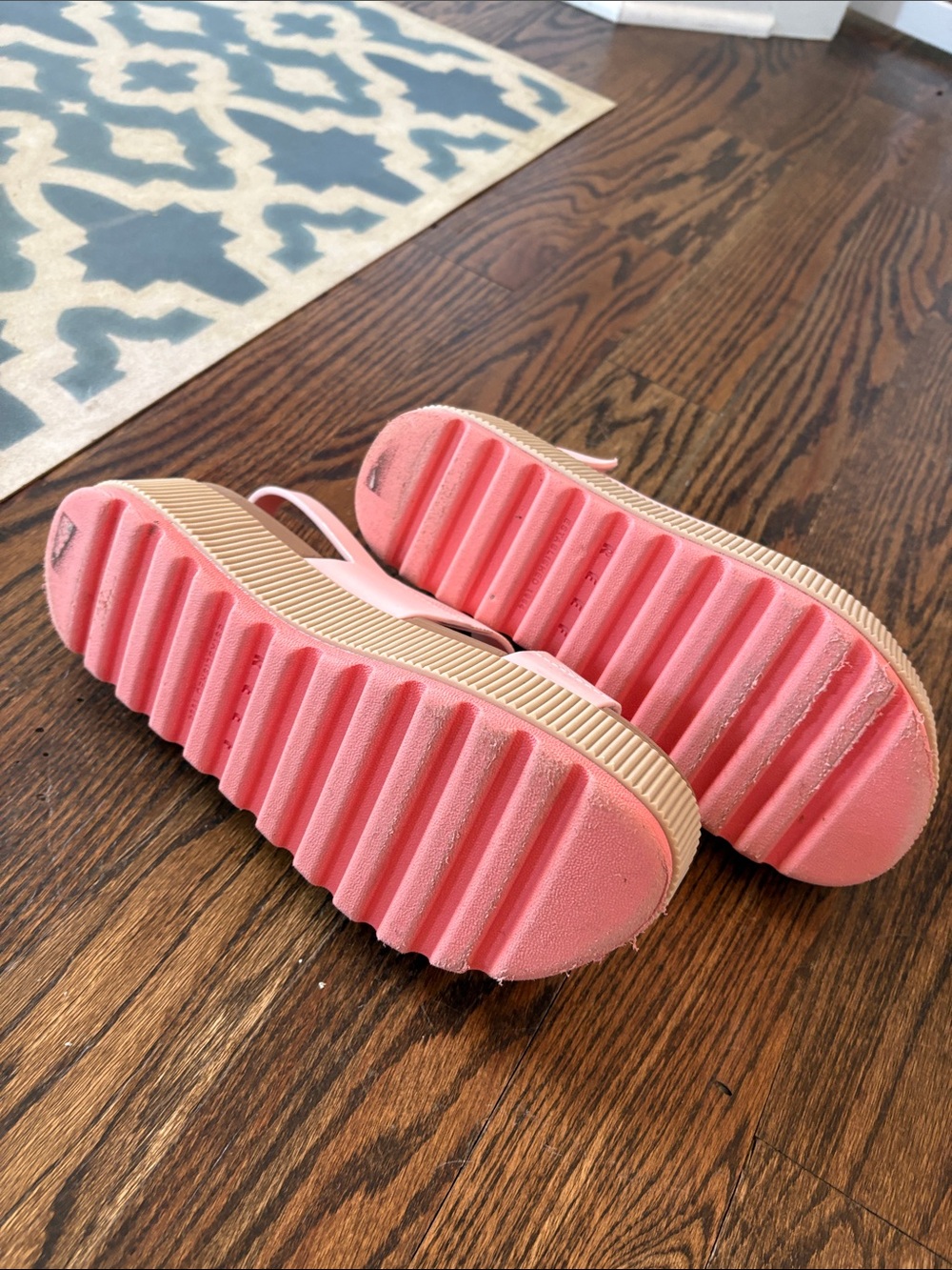 Reef Women's Light Pink Platform Slingback Sandals - Picture 4 of 5